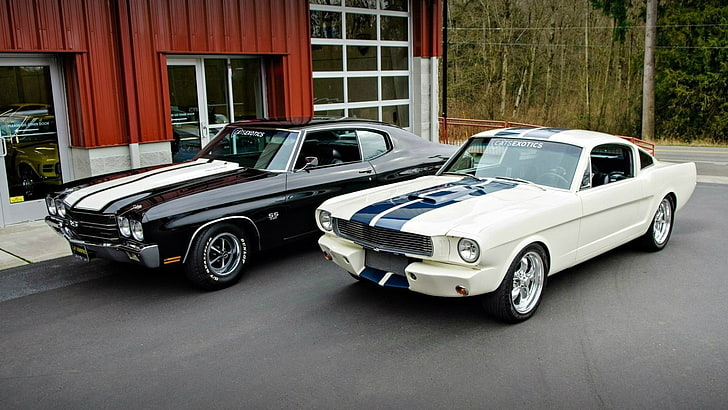 two black and white coupes beside red building at daytime, car, Chevrolet Chevelle, Ford Mustang, vehicle, white cars, black cars, Chevrolet, Ford, HD wallpaper