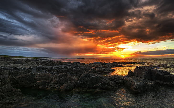 Irlanda, Condado de Donegal, mar, playa, rocas, puesta de sol, nubes, mar con rocas, Irlanda, Condado, Donegal, Mar, Playa, Rocas, Puesta de sol, Nubes, Fondo de pantalla HD