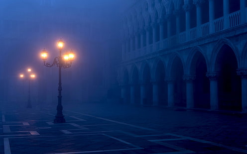 Marco, fog, lamp, night, buildings, San, Italy, lights, evening, Piazza, post, Venice, bulbs, architecture, HD wallpaper HD wallpaper