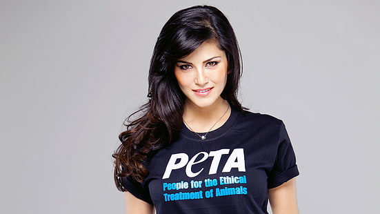 жена носи тъмносиня риза с екипаж Peta, Sunny Leone, PETA, 4K, HD тапет HD wallpaper
