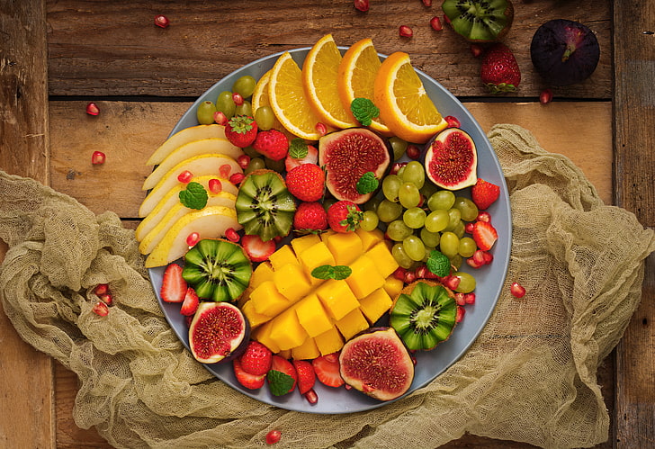 berries, orange, colorful, kiwi, strawberry, grapes, summer, fruit, mango, fresh, wood, sweet, fruits, tropical, HD wallpaper