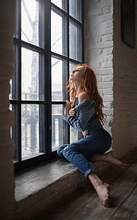 kobiety, modelka, Sergey Fat, boso, okno, ruda, 500px, wyświetlanie portretowe, Tapety HD HD wallpaper