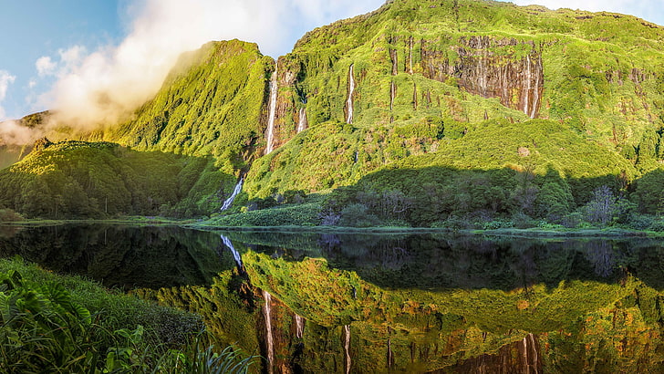 Mountain, reflected, incredible, bucket list, waterfalls, hill, amazing, HD  wallpaper | Wallpaperbetter