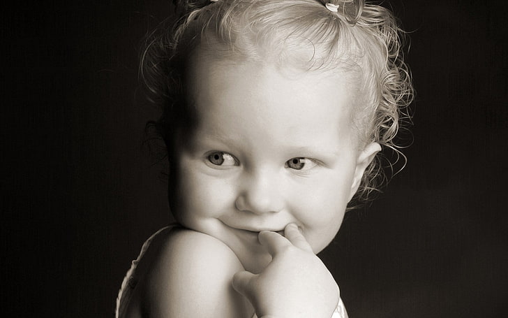 baby's face, child, girl, embarrassed, black white, HD wallpaper