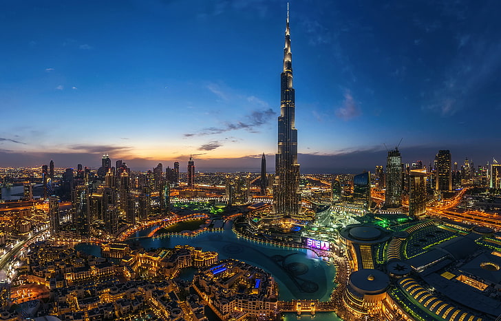 مبنى أسود شاهق ، المدينة ، الأضواء ، المساء ، دبي ، الإمارات العربية المتحدة ، برج خليفة، خلفية HD