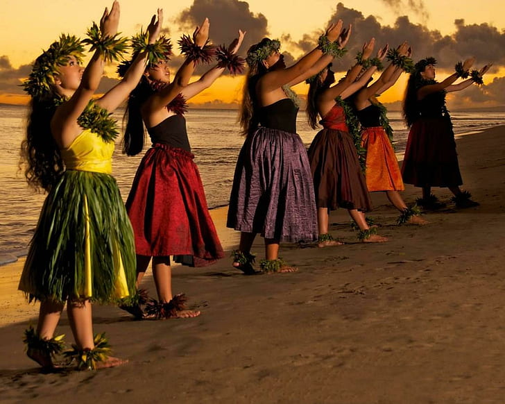 Хавайски танцьори Hula Хавай, Луау, здрач, Уайкики, Хула, остров, танц, тропически, племенни, танцьори, залез, пясък, океан, HD тапет