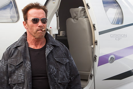 cigarro, Arnold Schwarzenegger, Arnie, The Expendables 3, Fondo de pantalla HD HD wallpaper