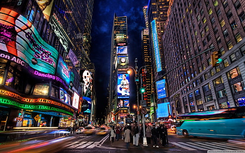 Wallpaper Times Square At Night 2560 × 1600, Wallpaper HD HD wallpaper