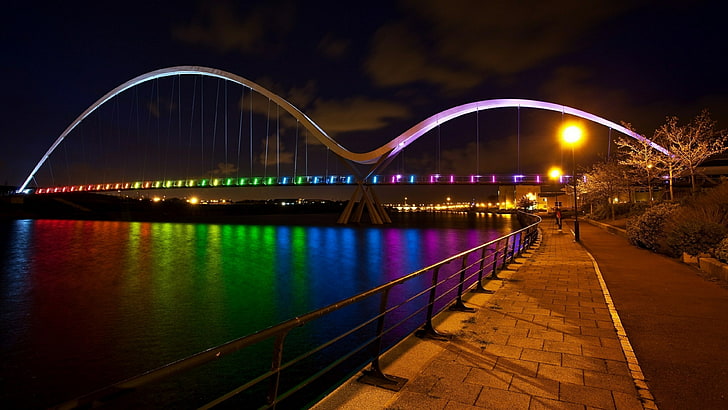 kegelapan, tee, tee sungai, jembatan, united kingdom, jembatan penyeberangan, lampu, multicolor, jembatan modern, warna-warni, jembatan pelangi, kota, refleksi, malam, langit, arsitektur, pencahayaan, jembatan infinity, air, cahaya, tengara, malam,jembatan, Wallpaper HD