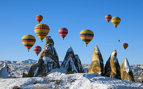 Kemeja putih dan hitam pria, alam, pemandangan, balon, gunung, balon udara panas, salju, Wallpaper HD HD wallpaper