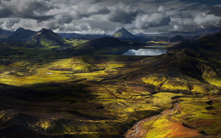 zielone góry, przyroda, krajobraz, Islandia, dolina, chmury, jezioro, góry, potoki, Tapety HD