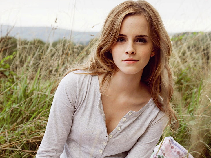 Emma Watson, women, celebrity, Emma Watson, long hair, eyes, lips, actress, women outdoors, HD wallpaper