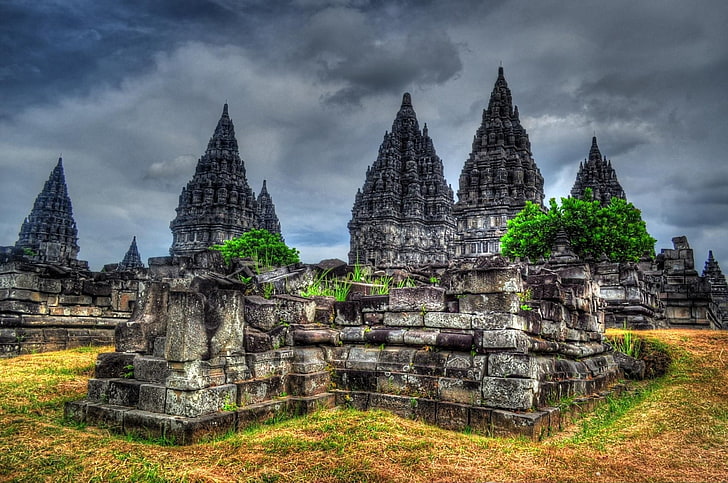 寺院、プランバナン寺院、ヒンズー教寺院、インドネシア、ジャワ（インドネシア）、 HDデスクトップの壁紙