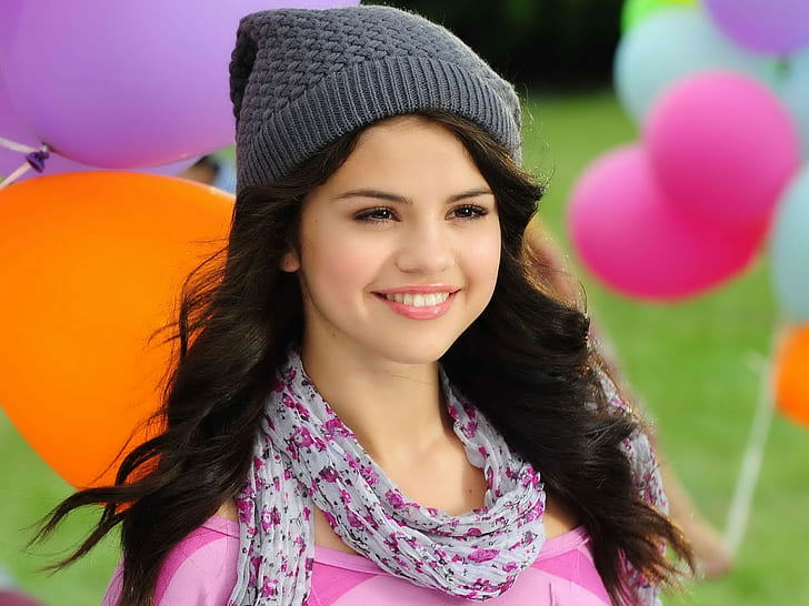 Selena Gomez, Latinas, souriant, célébrité, Fond d'écran HD