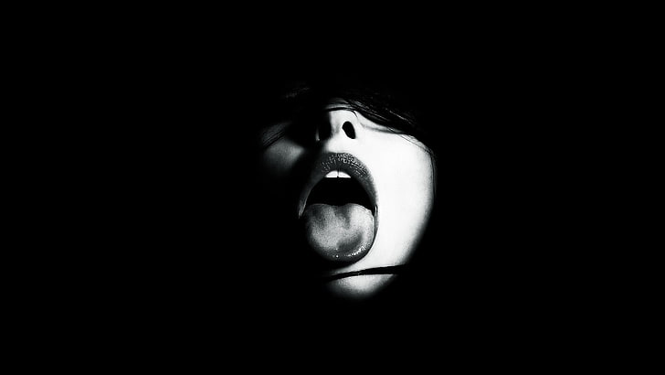 monochrome, open mouth, innuendo, women, face, tongues, dark, HD wallpaper
