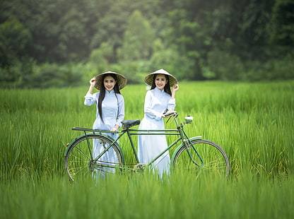 Young Women in a White Ao Dai, green bicycle, Asia, Others, Girls, Travel, Smile, Nature, People, Green, Happy, Field, Bicycle, Tropical, Photography, Thailand, Women, Outdoor, Middle, Rice, Country, Ladies, Vacation, Traditional, Countryside, Dress, Lipstick, Clothing, visit, hats, redlips, tourism, WhiteDress, vietnamese, ao dai, HD wallpaper HD wallpaper