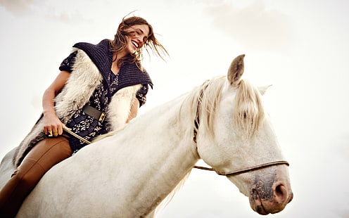 Crista Cober, model, women, auburn hair, horse, HD wallpaper HD wallpaper