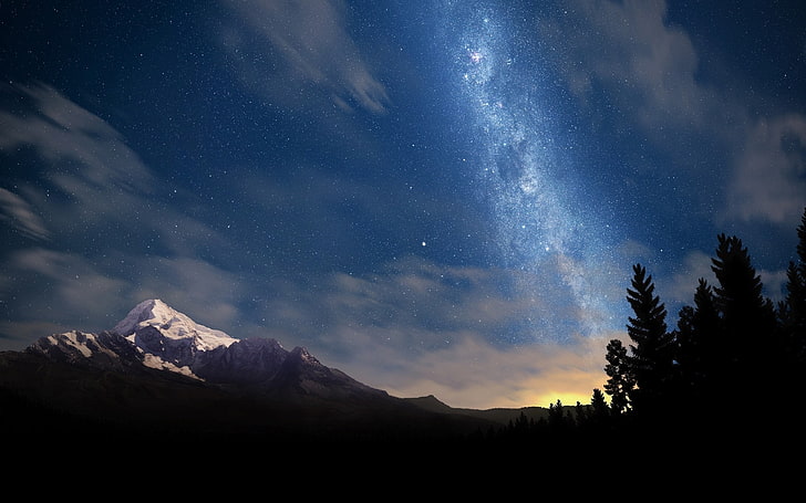 cielo estrellado, naturaleza, montañas, árboles, estrellas, espacio, Vía Láctea, noche estrellada, noche, paisaje, nubes, larga exposición, galaxia, cielo, oscuro, Fondo de pantalla HD
