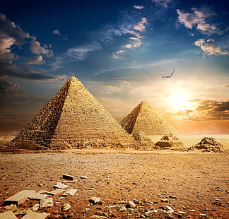 Mısır piramitleri, gökyüzü, güneş, bulutlar, taşlar, kuş, çöl, Mısır, piramit, Kahire, HD masaüstü duvar kağıdı HD wallpaper