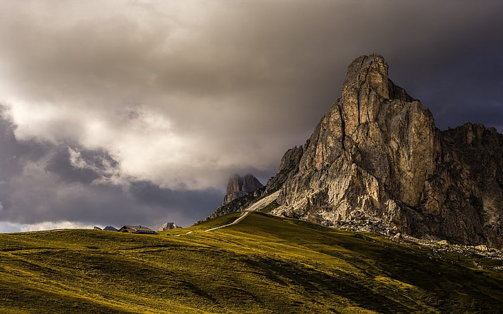 nature, landscape, mountains, Dolomites (mountains), clouds, dark, mountain pass, cabin, HD wallpaper