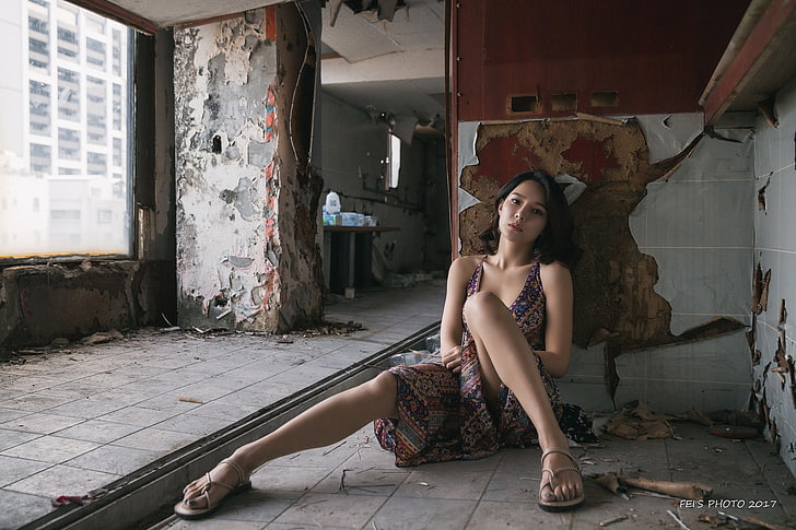 ruin, women, on the floor, model, sitting, HD wallpaper