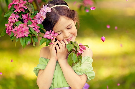 Фотография, дете, сладко, цвете, момиче, момиченце, усмивка, HD тапет HD wallpaper