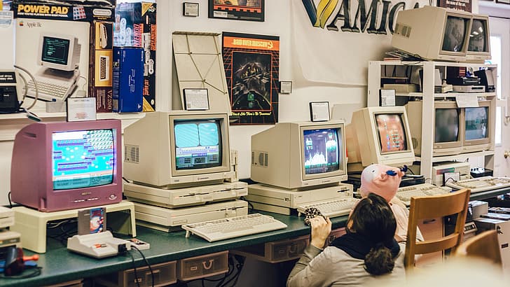 computer, video games, CRT, technology, console, children, women, Amiga, vintage, HD wallpaper