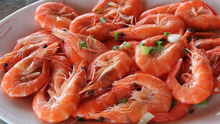 steamed shrimp dish, shrimps, greens, boiled, HD wallpaper