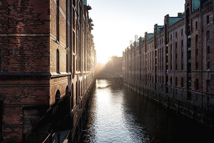 black and white metal frame, sunlight, bricks, building, Germany, water, Hamburg, Speicherstadt, HD wallpaper