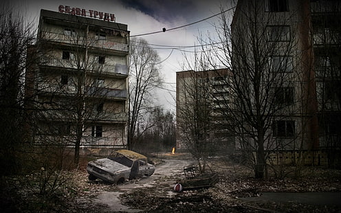 Edificio de hormigón gris, Stalker Call Of Pripyat, títulos de Stalker, S.T.A.L.K.E.R.CoP, Pripyat., Fondo de pantalla HD HD wallpaper