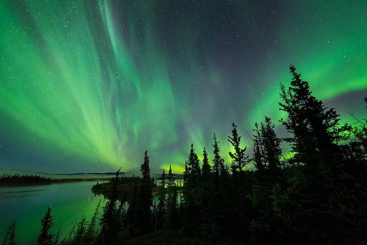 Featured image of post Sfondi Aurora Boreale Norvegia Nella norvegia settentrionale si pu aspettare l ora blu del crepuscolo e sperare di essere fortunati forse si riuscir ad ammirare l aurora boreale