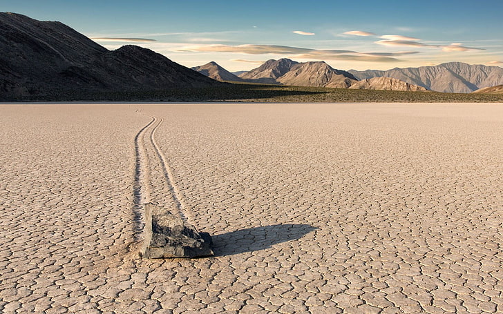 pierre grise, nature, paysage, sable, désert, Death Valley, Californie, USA, nuages, montagnes, rocher, pierres, sec, ombre, Fond d'écran HD