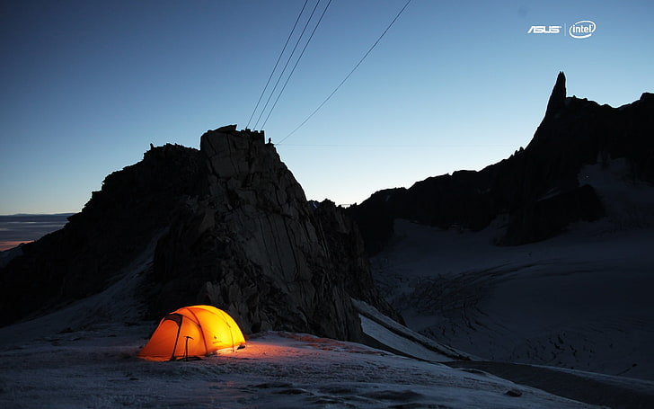 orange and yellow camping tent, Intel, electricity cable, tent, snow, night, clear sky, HD wallpaper