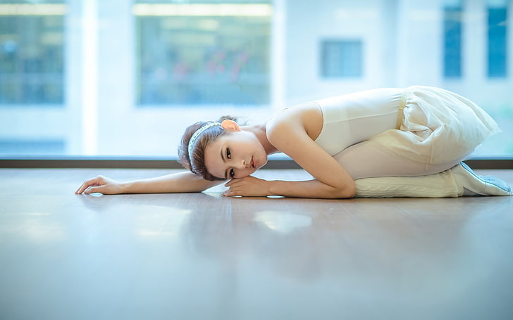women's white sleeveless dress, ballet, Asian, white dress, lying down, model, on the floor, ballerina, HD wallpaper