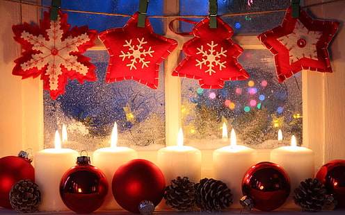 пять столпов свечи новогодние цифровые обои, рождество, новый год, новогодние украшения, свечи, шишки, окно, украшения, боке, HD обои HD wallpaper