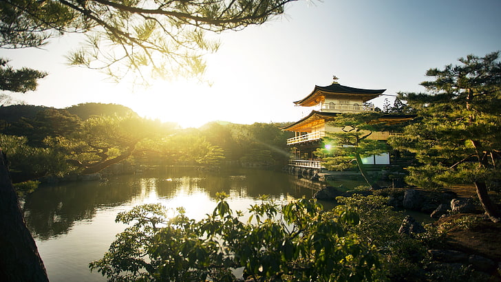 weißer und brauner Pagodentempel, Landschaft, Kinkakuji, Tempel, Sonnenuntergang, Bäume, asiatisch, HD-Hintergrundbild
