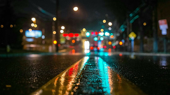 luzes da cidade, luzes de bokeh, turva, embaçada, asfalto, dia chuvoso, molhado, chuva, tarde, noite, escuridão, luz, cidade, centro da cidade, luz de rua, HD papel de parede HD wallpaper