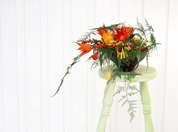 Тюльпаны, ромашки, аспаргус, цветы, плантаторы, стул, HD обои