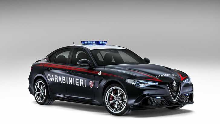 черный седан Toyota, Alfa Romeo Giulia Quadrifoglio Carabinieri, полиция, автомобиль безопасности, HD обои
