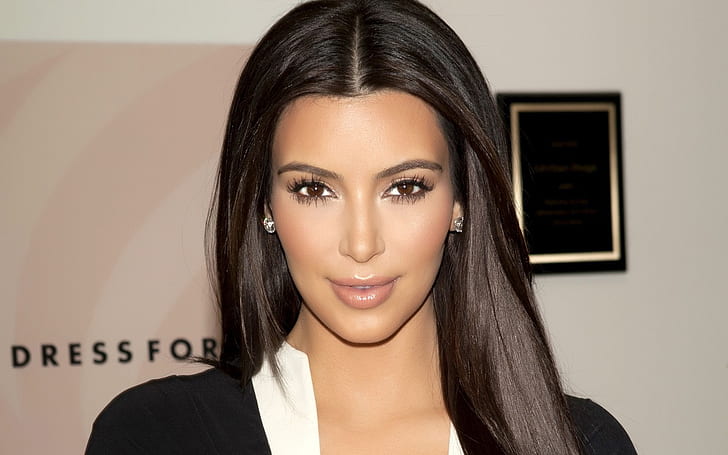 Gorgeous Kim Kardashian, HD wallpaper