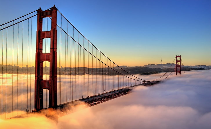 霧に包まれたゴールデンゲートブリッジ、ゴールデンゲートブリッジ、アメリカ合衆国、カリフォルニア、 HDデスクトップの壁紙