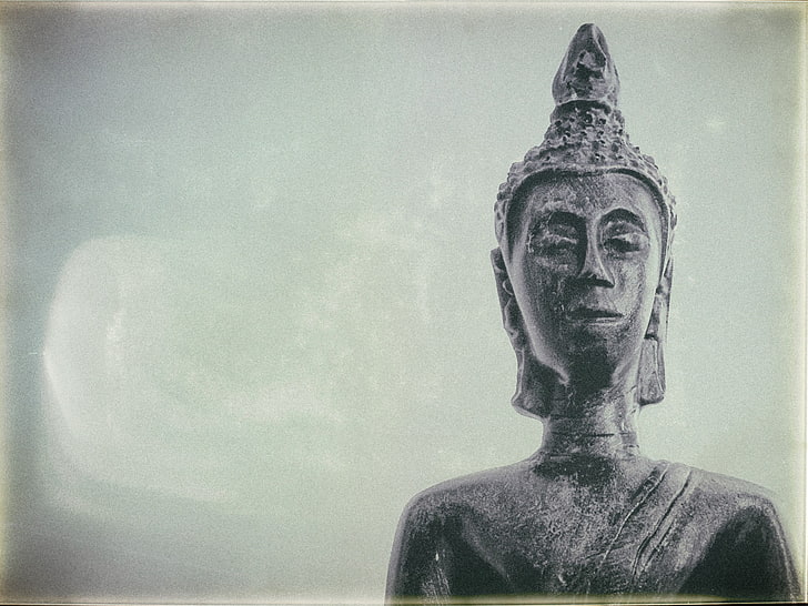 Buddha Gautama foto grayscale, Buddha, latar belakang sederhana, patung, Wallpaper HD