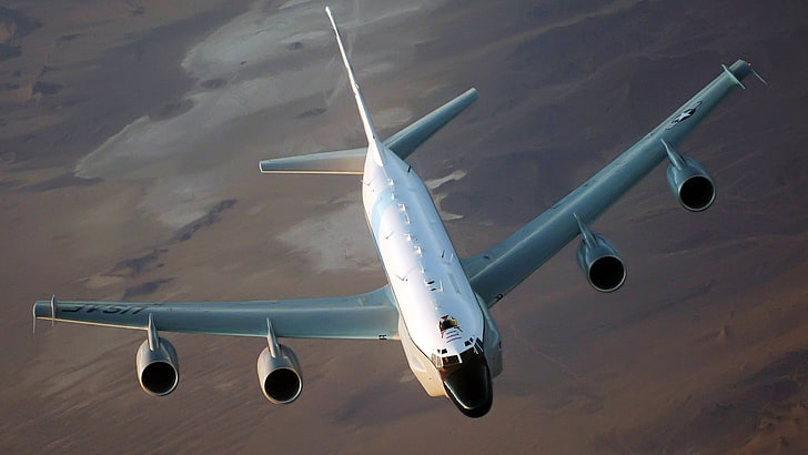 weißer und blauer Holztisch, Militärflugzeuge, Flugzeug, Himmel, Jets, Militär, Flugzeuge, HD-Hintergrundbild