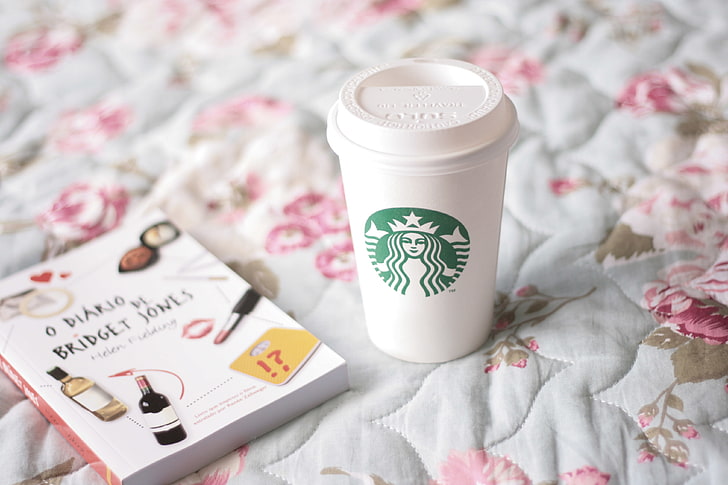 Starbucks engångsglas, glas, humör, böcker, säng, mugg, kopp, kaffe Starbucks, starbucks, dagbok, HD tapet