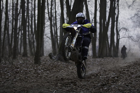 schwarze und gelbe Motocross-Dirt-Bike, Motocross, Motorrad, Wheelie, Natur, Herbst, Russisch, Wald, Yamaha, Yamaha WR 450, Enduro, HD-Hintergrundbild HD wallpaper