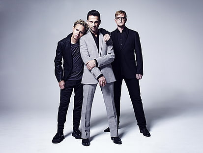 เสื้อโค้ทและกางเกงทางการสีเทาของผู้ชายพื้นหลังผู้ชายนักดนตรีวงดนตรีในตำนาน Andrew Fletcher Herald of fashion Martin Gore David Gahan Depeche Mode, วอลล์เปเปอร์ HD HD wallpaper