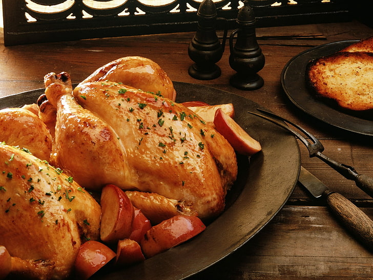 two roasted chickens, hen, plate, grill, crust, spices, HD wallpaper