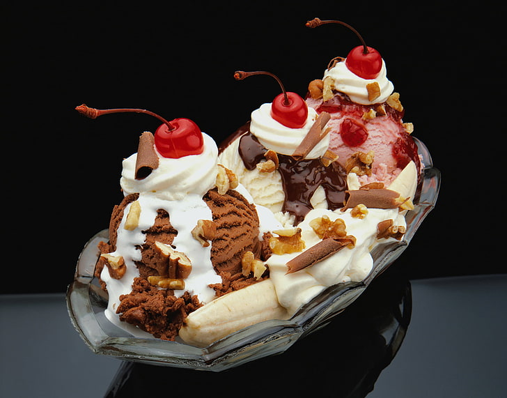banana split, cherry, ice cream, nuts, banana, dessert, chocolate, strawberry, vanilla, HD wallpaper