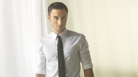 男性用の白いドレスシャツと黒のネクタイ、マンゼルマーロウ、男性、シャツ、ネクタイ、ライト、 HDデスクトップの壁紙 HD wallpaper