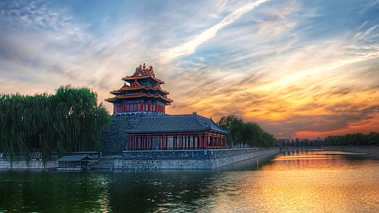 rött och grått orientaliskt tempel, hus, vatten, träd, reflektion, himmel, solnedgång, asiatisk arkitektur, Kina, förbjudna staden, HD tapet HD wallpaper